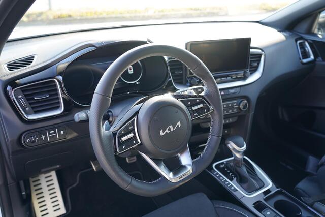 KIA CEE D Ceed Sportswagon 1.5 T-GDi GT-PlusLine Rijklaar vanaf ¤37.250,- Nu tijdelijke voordeel van ¤5.645,-