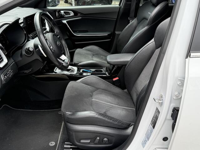 KIA CEE D Ceed 1.4 T-GDi GT-PlusLine (ERG NETJES) Trekhaak | Open Dak | Adap. Cruise | JBL | Winterpack |Dealer Onderhouden