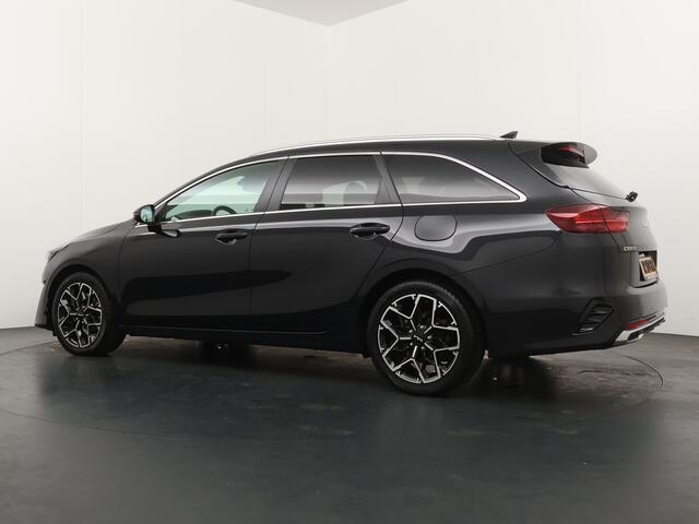 KIA CEE D Ceed Sportswagon AUTOMAAT 1.5 T-GDi GT-Line - Panoramadak - Stoel en stuurwielverwarming - Apple CarPlay/Android Auto - Navigatie - Elektrische Achterklep - Fabrieksgarantie tot 11-2029