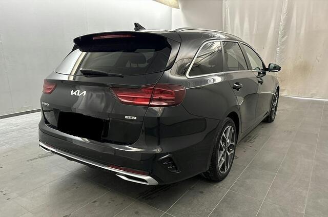 KIA CEE D Ceed Sportswagon 1.6 GDI PHEV ExecutiveLine | 10 jaar garantie, Schuifdak, Stoelventilatie, Elektr. Stoel, Digitaal Display, Leer, Elektr. achterklep, 1e eigenaar, Dealer onderhouden, 1300kg trekgewicht!