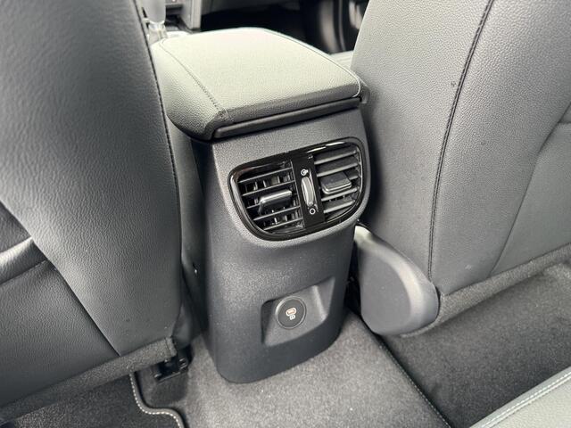 KIA CEE D Ceed SW 1.0 T-GDi Design Edition | JBL audio | Stoelverwarming/ Stuurwielverwarming| Elektrische Achterklep | Keyless | Camera | Navigatie