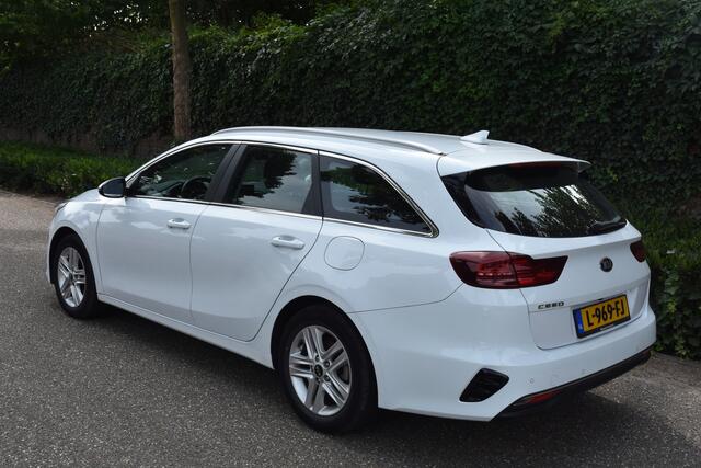 KIA CEE D Ceed Sportswagon 1.0 T-GDi DynamicLine | 120PK | TREKHAAK | CARPLAY | CAMERA