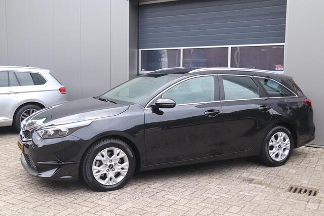 KIA CEE D Ceed Sportswagon 1.5 T-GDi DynamicLine Slechts 28dkm!!