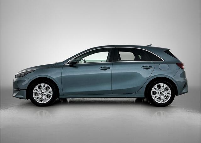 KIA CEE D Ceed 1.5 T-GDi DynamicPlusLine | Hot hatch! | Parkeercamera | Navi |