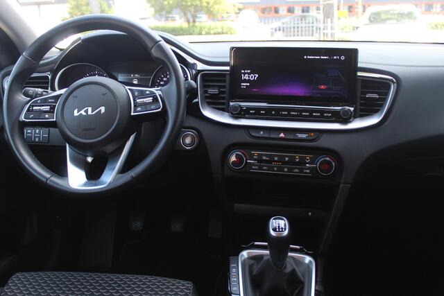 KIA CEE D Ceed Sportswagon 1.0 T-GDi ComfortLine Airco l Cruise control l AppleCarPlay/AndroidAuto l Navigatie l Parkeer camera