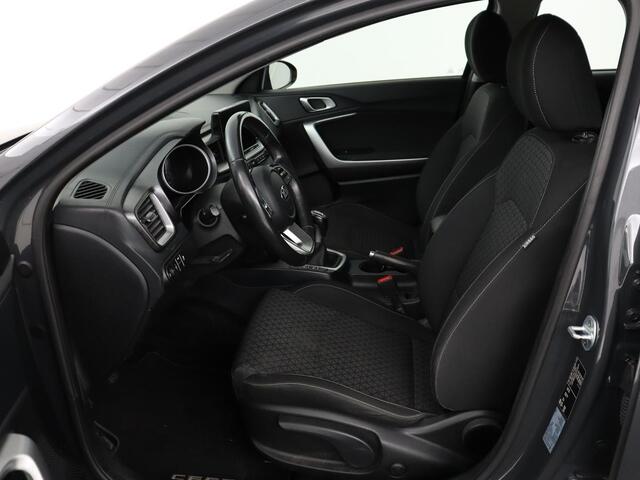 KIA CEE D Ceed 1.0 T-GDi DynamicLine | Camera | Carplay | Navigatie | Climate control | Cruise control | Parkeerhulp | Bluetooth | DAB