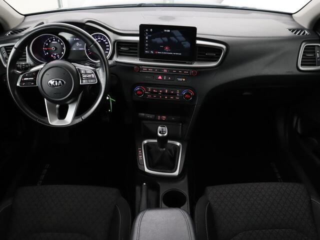KIA CEE D Ceed 1.0 T-GDi DynamicLine | Camera | Carplay | Navigatie | Climate control | Cruise control | Parkeerhulp | Bluetooth | DAB