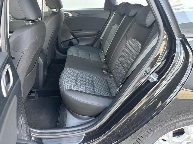 KIA CEE D Ceed SW 1.0 T-GDi ComfortLine | Climate Control | Apple Carplay/Android auto | Elektrische ramen | Cruise Control |