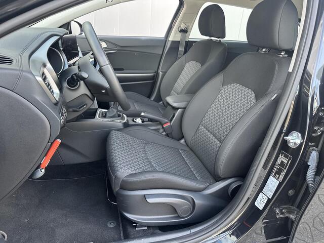 KIA CEE D Ceed SW 1.0 T-GDi ComfortLine | Climate Control | Apple Carplay/Android auto | Elektrische ramen | Cruise Control |