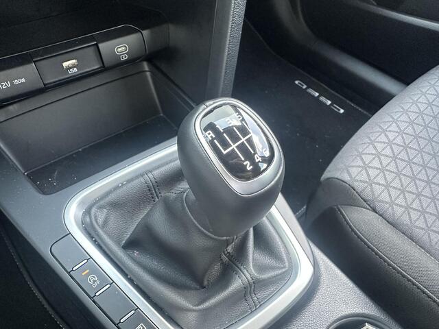 KIA CEE D Ceed SW 1.0 T-GDi ComfortLine | Climate Control | Apple Carplay/Android auto | Elektrische ramen | Cruise Control |