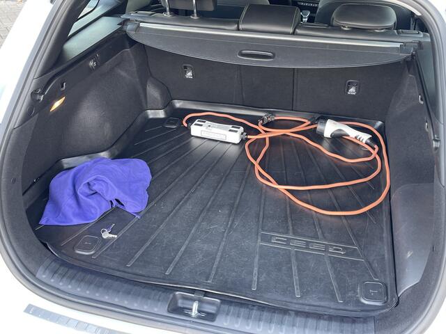 KIA CEE D Ceed Sportswagon 1.6 GDI PHEV ExecutiveLine | 1/2 leder | elektrisch bedienbare stoelen
