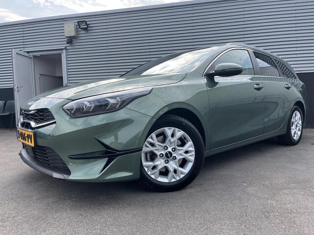 KIA CEE D Ceed Sportswagon 1.0 T-GDi DynamicPlusLine Navigatie, Dodehoekdetectie, Stoel- & Stuurwiel verwarmd, Elek. Achterklep, 1e eign. NL-auto. BTW-auto