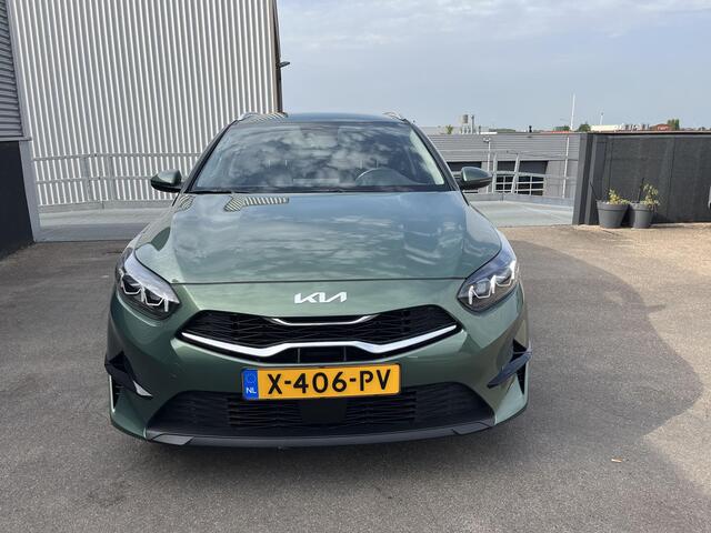 KIA CEE D Ceed Sportswagon 1.0 T-GDi DynamicPlusLine Navigatie, Dodehoekdetectie, Stoel- & Stuurwiel verwarmd, Elek. Achterklep, 1e eign. NL-auto. BTW-auto