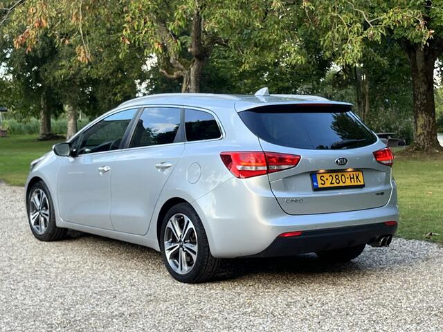 KIA CEE D Cee'd Sportswagon 120 PK GT-Line, Carplay, Camera, Navi, PDC
