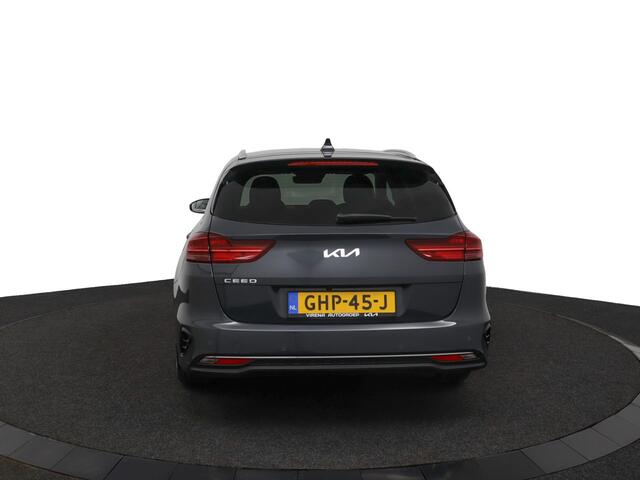 KIA CEE D Ceed Sportswagon 1.5 T-GDi DynamicPlusLine Automaat - Apple Carplay/Android Auto - Cruise Control Adaptief - Dodehoekdetectie - Navigatiesysteem - Stuur/Stoelverwarming - Fabrieksgarantie tot 08-2031