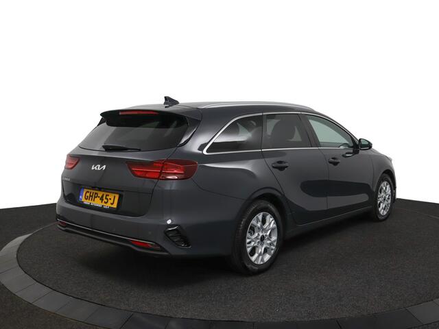 KIA CEE D Ceed Sportswagon 1.5 T-GDi DynamicPlusLine Automaat - Apple Carplay/Android Auto - Cruise Control Adaptief - Dodehoekdetectie - Navigatiesysteem - Stuur/Stoelverwarming - Fabrieksgarantie tot 08-2031