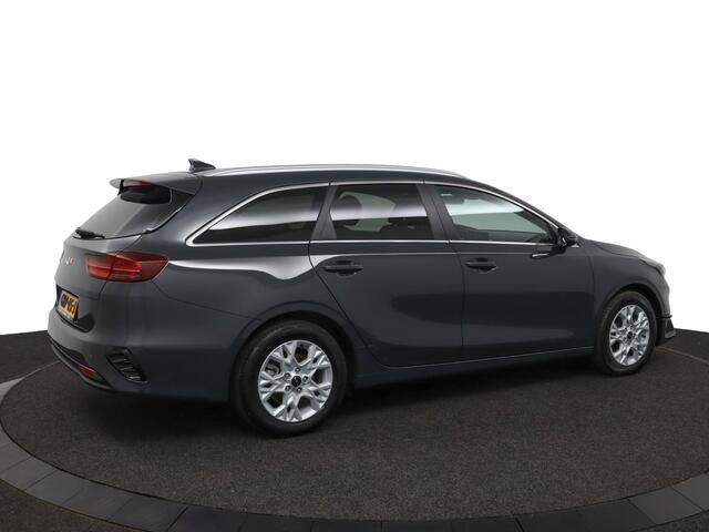 KIA CEE D Ceed Sportswagon 1.5 T-GDi DynamicPlusLine Automaat - Apple Carplay/Android Auto - Cruise Control Adaptief - Dodehoekdetectie - Navigatiesysteem - Stuur/Stoelverwarming - Fabrieksgarantie tot 08-2031