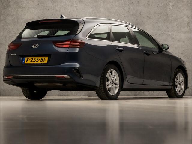 KIA CEE D Ceed Sportswagon 1.0 T-GDi DynamicLine (APPLE CARPLAY, GROOT NAVI, CAMERA, XENON, SPORTSTOELEN, PARKEERSENSOREN, LM VELGEN, CRUISE, LANE ASSIST, NIEUWSTAAT)