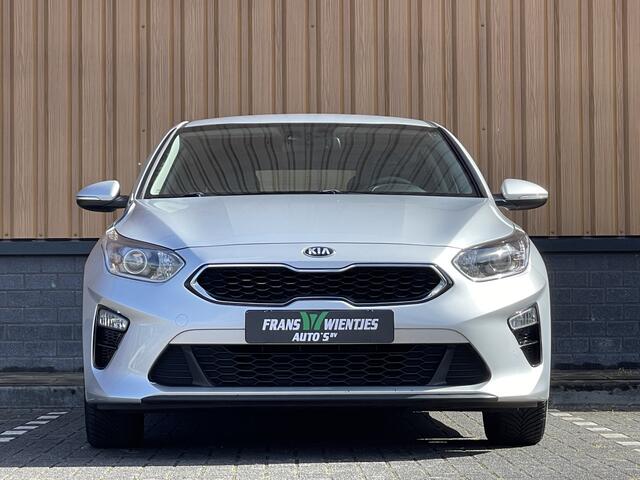 KIA CEE D Ceed 1.6 CRDi DynamicLine | Exportprijs | Airconditioning | Cruise Control | Apple Carplay | Android Auto | Lichtmetaal 16'' | Radio | Navigatie |
