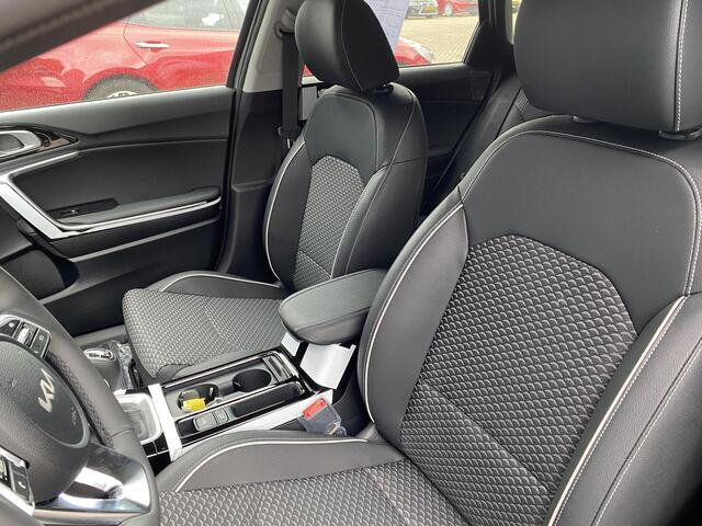 KIA CEE D Ceed SW 1.0 T-GDi DynamicPlusLine | Stoel/Stuurwielverwarming | Keyless Go | Elektr. Achterklep | Navigatie | Cruise control adaptief |