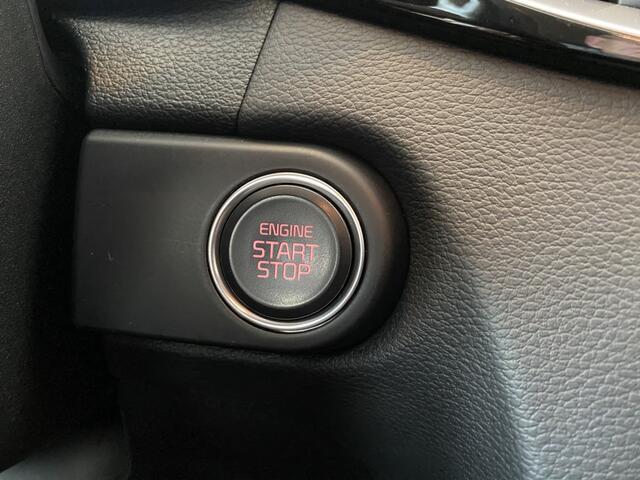 KIA CEE D Ceed Sportswagon 1.0 T-GDi MHEV DynamicPlusLine,NL Auto,1e Eigenaar 100% Onderhouden,Automaat,Navigatie,Achteruitrijcamera,Spraakbediening,Trekhaak,Keyless,Climate&Cruisecontrol Adaptief,Telefoonlader,Stoel&Stuurverwarming,16 Inch Lmv