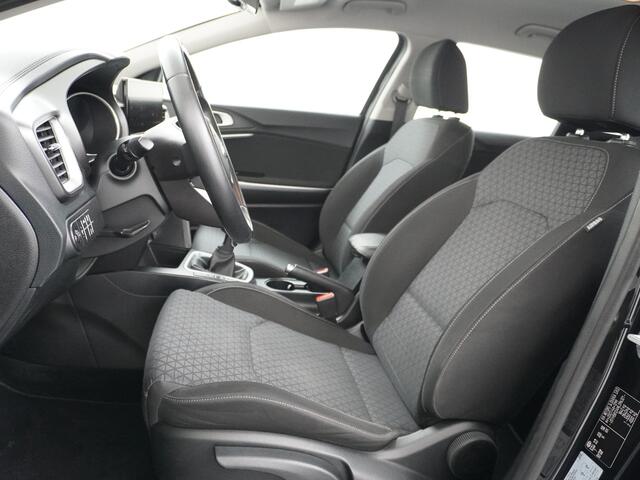 KIA CEE D Ceed Sportswagon 1.0T-GDi 120PK DynamicLine Apple Carplay Android Auto Navi Ecc Camera Led Lane Assist DAB Pdc Bluetooth 100% Dealeronderhouden Origineel Nederlandse Auto