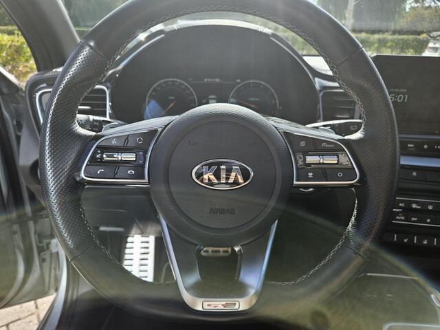 KIA CEE D Ceed 1.5 T-GDi GT-Line