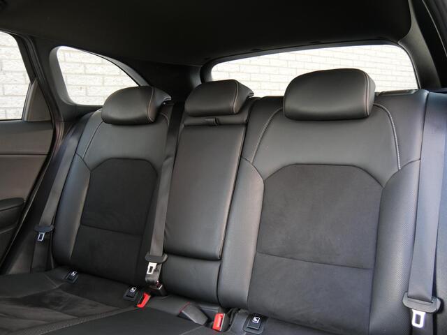 KIA CEE D Ceed Sportswagon 1.4T-GDi GT-LINE/ PANORAMADAK/ AFN. TREKHAAK