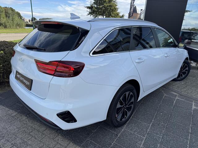 KIA CEE D Ceed Sportswagon 1.0 T-GDi Design Edition Rijklaar vanaf ¤29.495,- Nu tijdelijke voordeel van ¤8.400,-