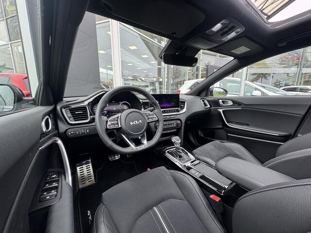 KIA CEE D Ceed 1.5 T-GDi GT-PlusLine | Eerste Eigenaar | Schuif/Kanteldak | Elektrische Stoelen | Stoel/Stuurverwarming | JBL | Enz...