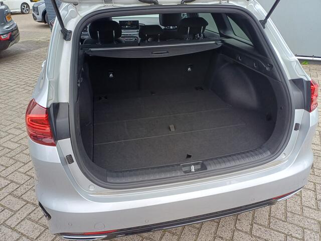 KIA CEE D Ceed Sportswagon 1.5 T-GDi MHEV GT-Line Edition | AUTOMAAT | CAMERA | NAVI | APPLE CARPLAY/ ANDROID AUTO | Wij bieden ook financiering mogelijkheden aan.