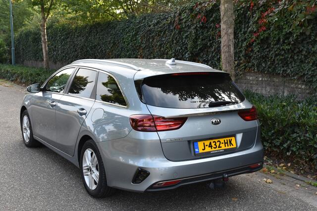 KIA CEE D Ceed Sportswagon 1.0 T-GDi DynamicPlusLine | 120PK | CARPLAY | CAMERA | TREKHAAK | STOEL VERW