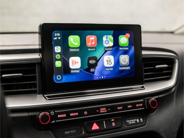 KIA CEE D Ceed 1.0 T-GDi DynamicLine (APPLE CARPLAY, GROOT NAVI, CLIMATE, CAMERA, SPORTSTOELEN, LANE ASSIST, CRUISE, TREKHAAK, NIEUWSTAAT)