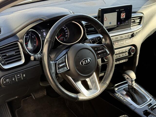 KIA CEE D Ceed Sportswagon 1.4 T-GDi DynamicPlusLine / Automaat / 1.410 KG Trekgewicht / Dealer Onderhouden / Adaptieve Cruise Control / Vierseizoenenbanden / Navigatie / Achteruitrijcamera / Apple CarPlay/Android auto / Stoel- & Stuurverwarming / Climate Control /