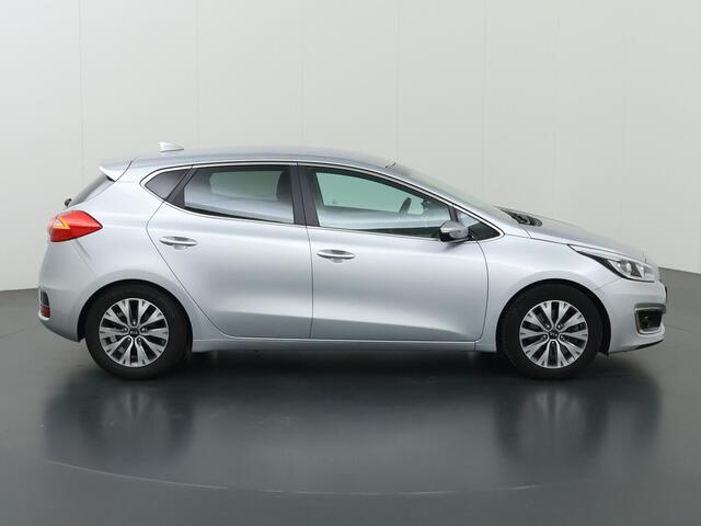 KIA CEE D cee'd 1.6 GDI DynamicLine | Navigatie | Climate Control | Parkeercamera | Cruise Control |