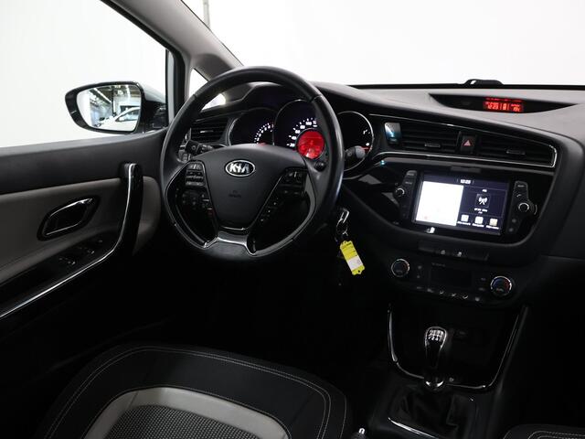 KIA CEE D cee'd 1.6 GDI DynamicLine | Navigatie | Climate Control | Parkeercamera | Cruise Control |