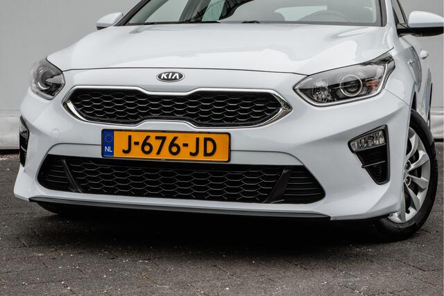 KIA CEE D Ceed Sportswagon 1.0 T-GDi Comfortline Camera/ DAB/ Carplay/ Cruise control/ Airco