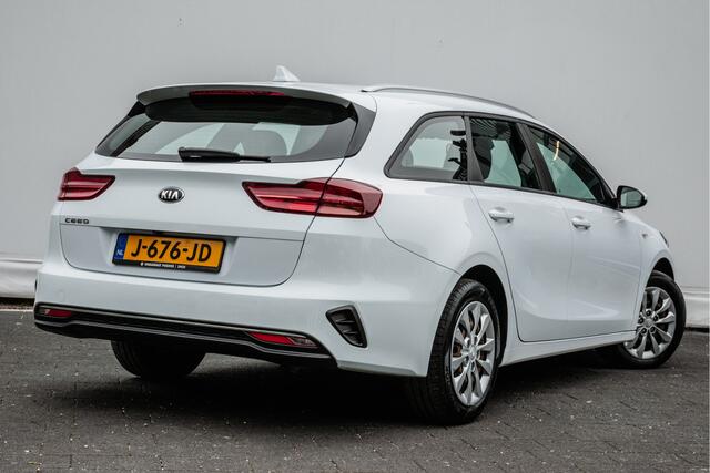 KIA CEE D Ceed Sportswagon 1.0 T-GDi Comfortline Camera/ DAB/ Carplay/ Cruise control/ Airco