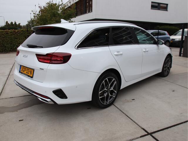 KIA CEE D Ceed Sportswagon 1.6 GDI PHEV ExecutiveLine Carplay-Camera, vol opties! Nieuwstaat Aanbieding!