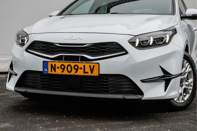 KIA CEE D Ceed Sportswagon 1.0 T-GDi DynamicPlusLine Stuur+stoelverwarming/ Camera/ Elek. achterklep/ Blindspot/ Carplay