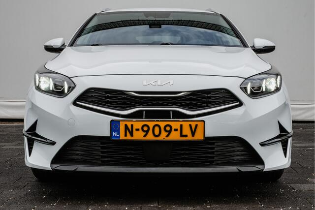 KIA CEE D Ceed Sportswagon 1.0 T-GDi DynamicPlusLine Stuur+stoelverwarming/ Camera/ Elek. achterklep/ Blindspot/ Carplay