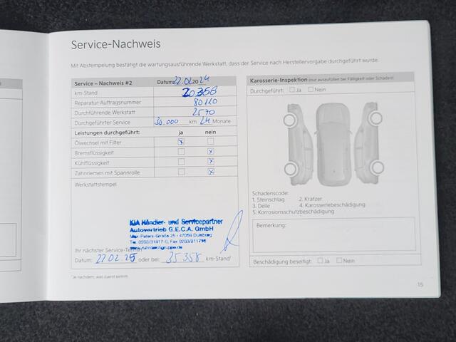 KIA CEE D Ceed Sportswagon 1.6 GDI PHEV ExecutiveLine Automaat / Fabrieksgarantie tot 03/2029/ Dealer onderhouden / Afn. trekhaak 1.300 kg / Lederen bekleding / Navigatie / Camera / Achterbank-, voorstoel- en stuurwielverwarming / geventileerde voorstoelen / Apple