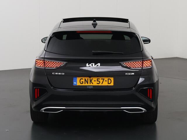 KIA CEE D Ceed 1.5 T-GDi GT-Line | Panoramadak | Stoel/Stuurwielverwarming | Navigatie | Parkeercamera | Climate control