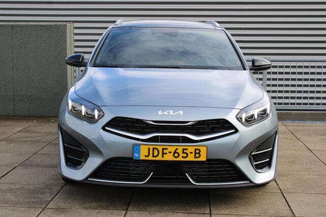 KIA CEE D Ceed Sportswagon 1.5 T-GDi GT-PlusLine Navigatie / Schuifdak / El.stoelen + Geheugen /