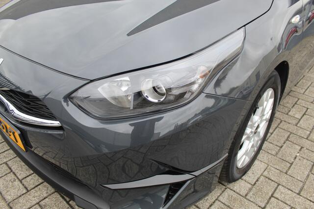 KIA CEE D Ceed Sportswagon 1.0 T-GDi DynamicPlusLine Achteruitrijcamera/Apple carplay/Stuurverwarming/Stoelverwarming/Cruise control/Climate control