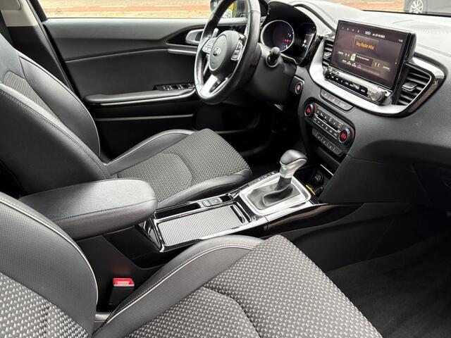 KIA CEE D 1.0 T-GDI MHEV Automaat Navigatie Haf Leder Trekhaak afnb