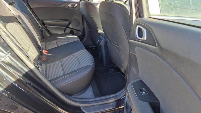 KIA CEE D Ceed Sportswagon 1.0 T-GDi MHEV DynamicLine Automaat.