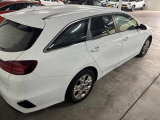 kia-cee-d-1.0-t-gdi-dynamicl.