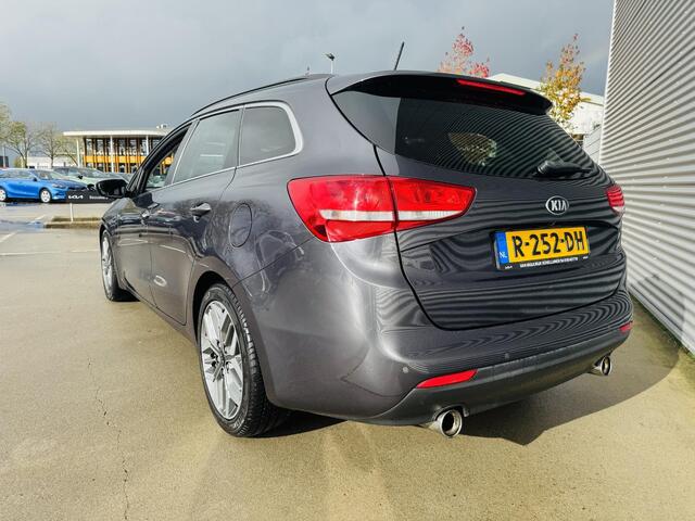 KIA CEE D cee'd Sportswagon 1.6 GDI DynamicLine Automaat6 | Clima | Stoelverwarming | Cruise | Camera | Navi