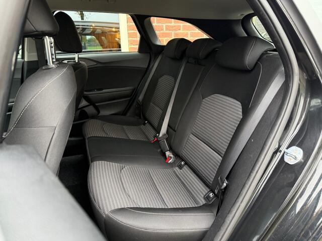 KIA CEE D 1.0 T-GDi DynamicL. NIEUWE APK / CAMERA / LED / NAVI / CARPLAY /